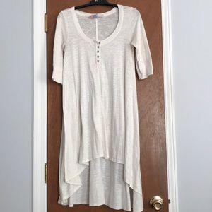 Free People drippy high low top size small